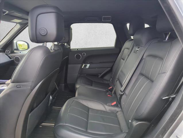 Used 2019 Land Rover Range Rover Sport SE image 17