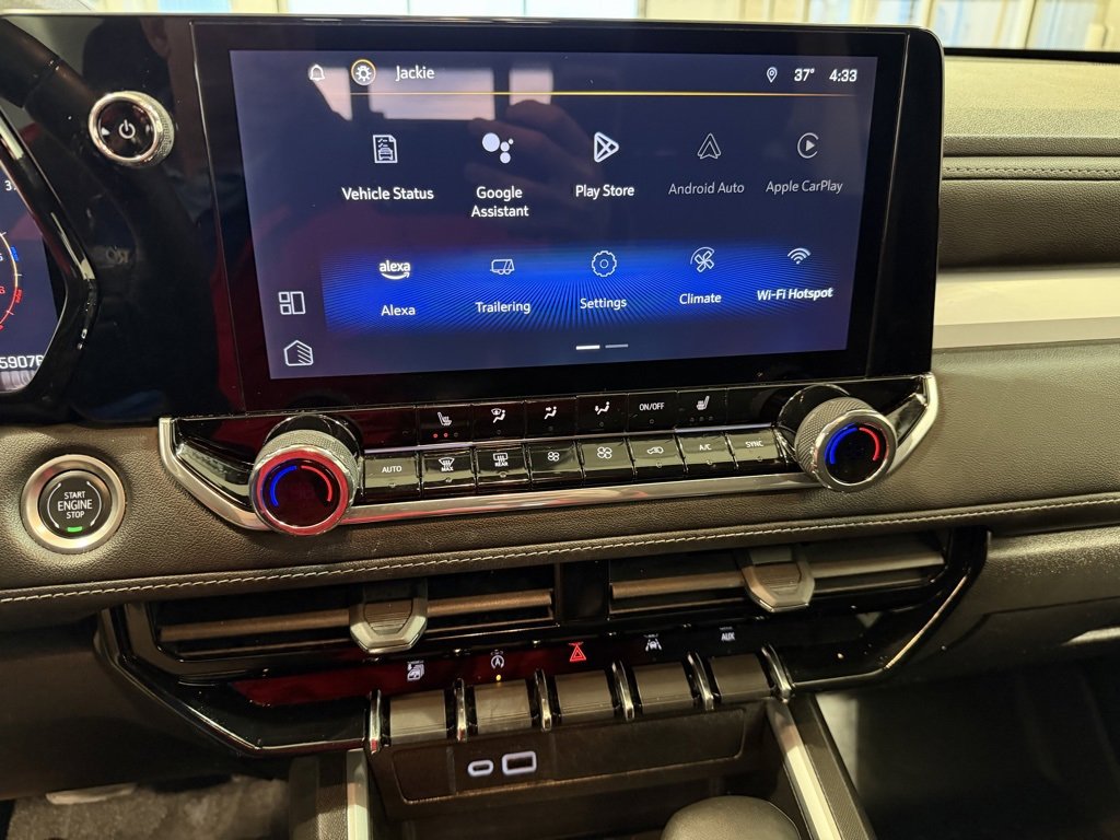 Used 2024 Chevrolet Colorado LT w/ LT Convenience Package III image 14