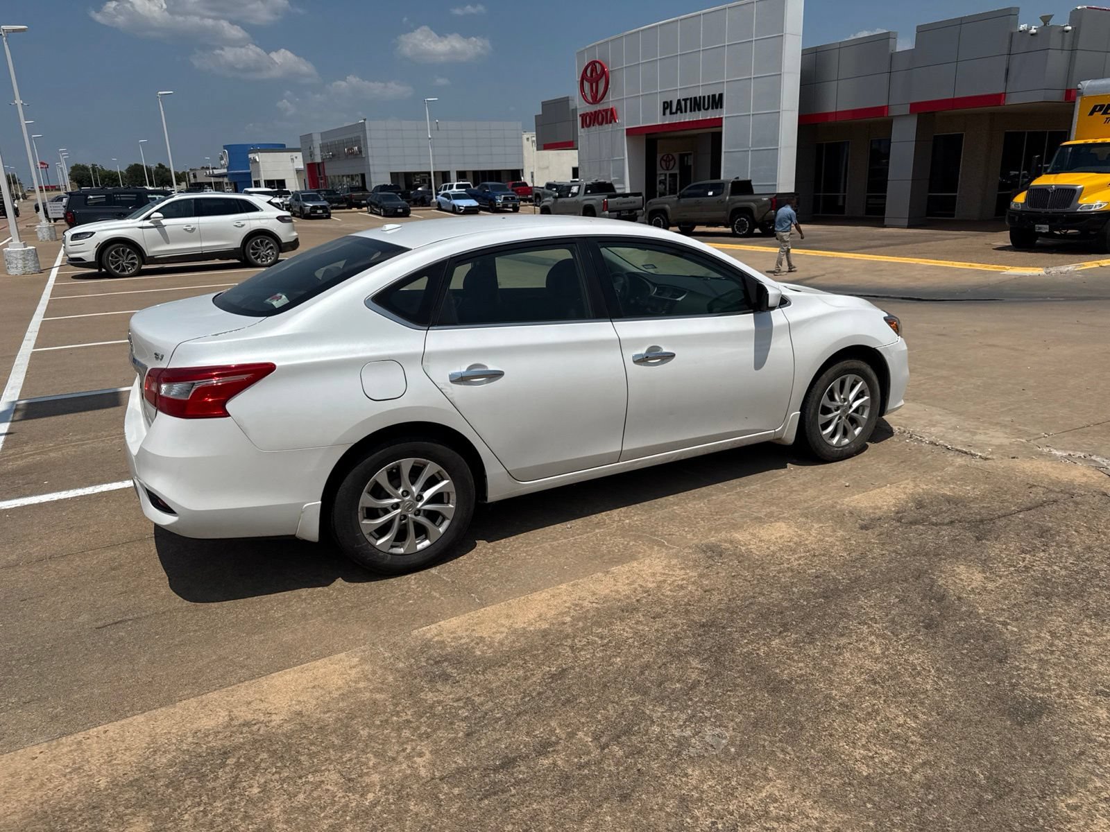 Used 2018 Nissan Sentra SV w/ All Weather Package FWD image 18