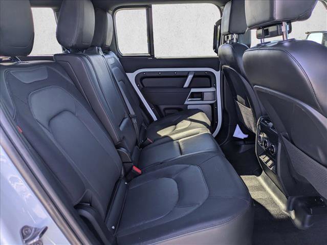 Certified 2023 Land Rover Defender 130 X-Dynamic SE image 23