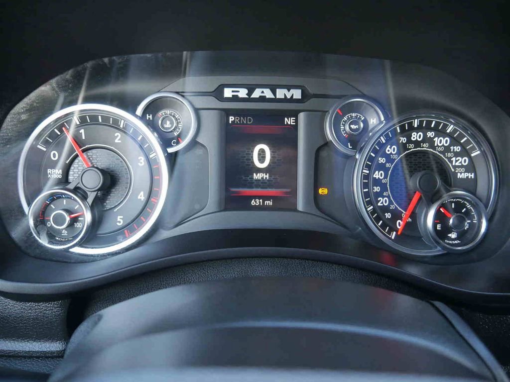 Used 2022 RAM 3500 Tradesman image 43