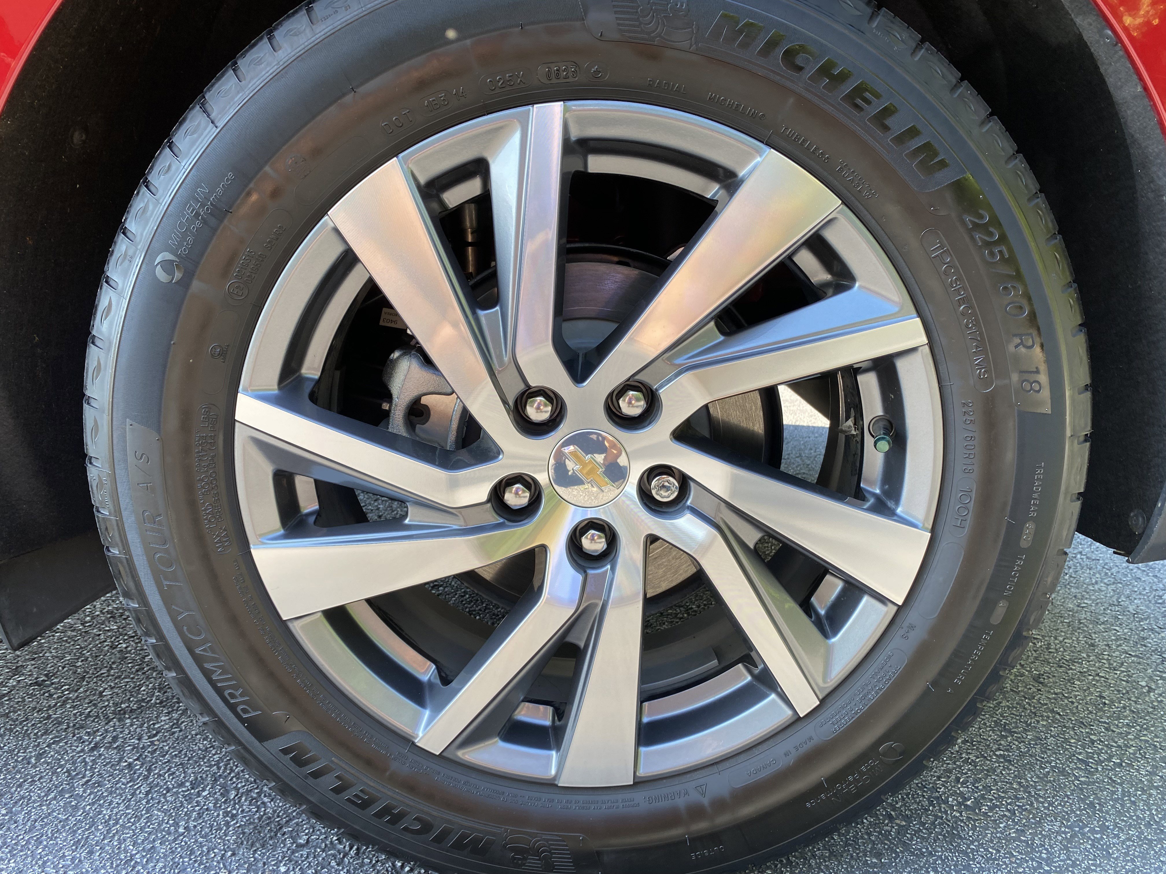 Used 2023 Chevrolet Equinox Premier FWD image 43