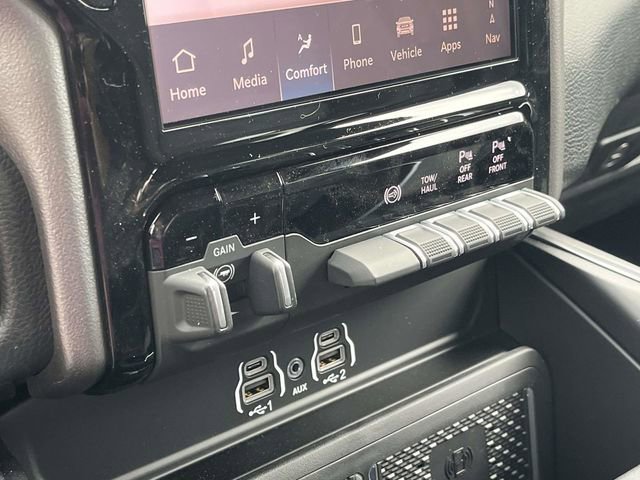 New 2026 RAM 3500 Big Horn AWD/4WD image 25