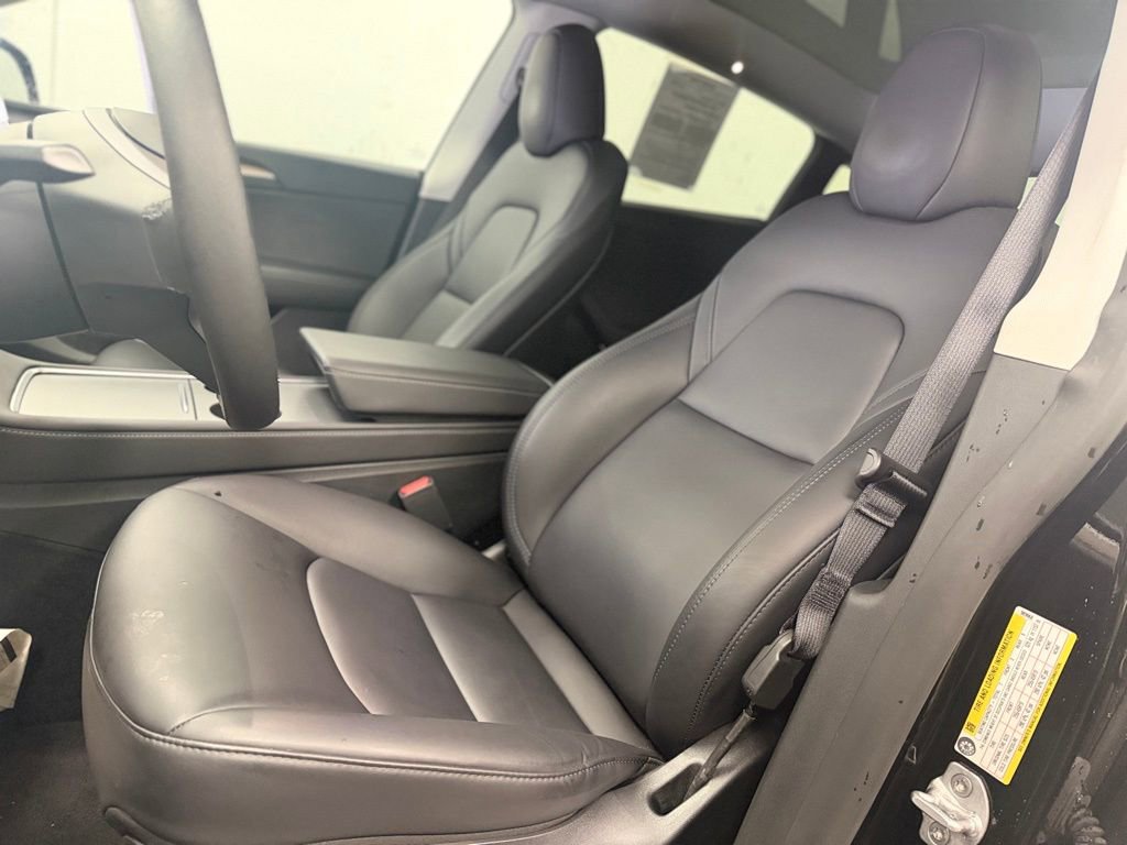 Used 2024 Tesla Model Y Long Range image 5