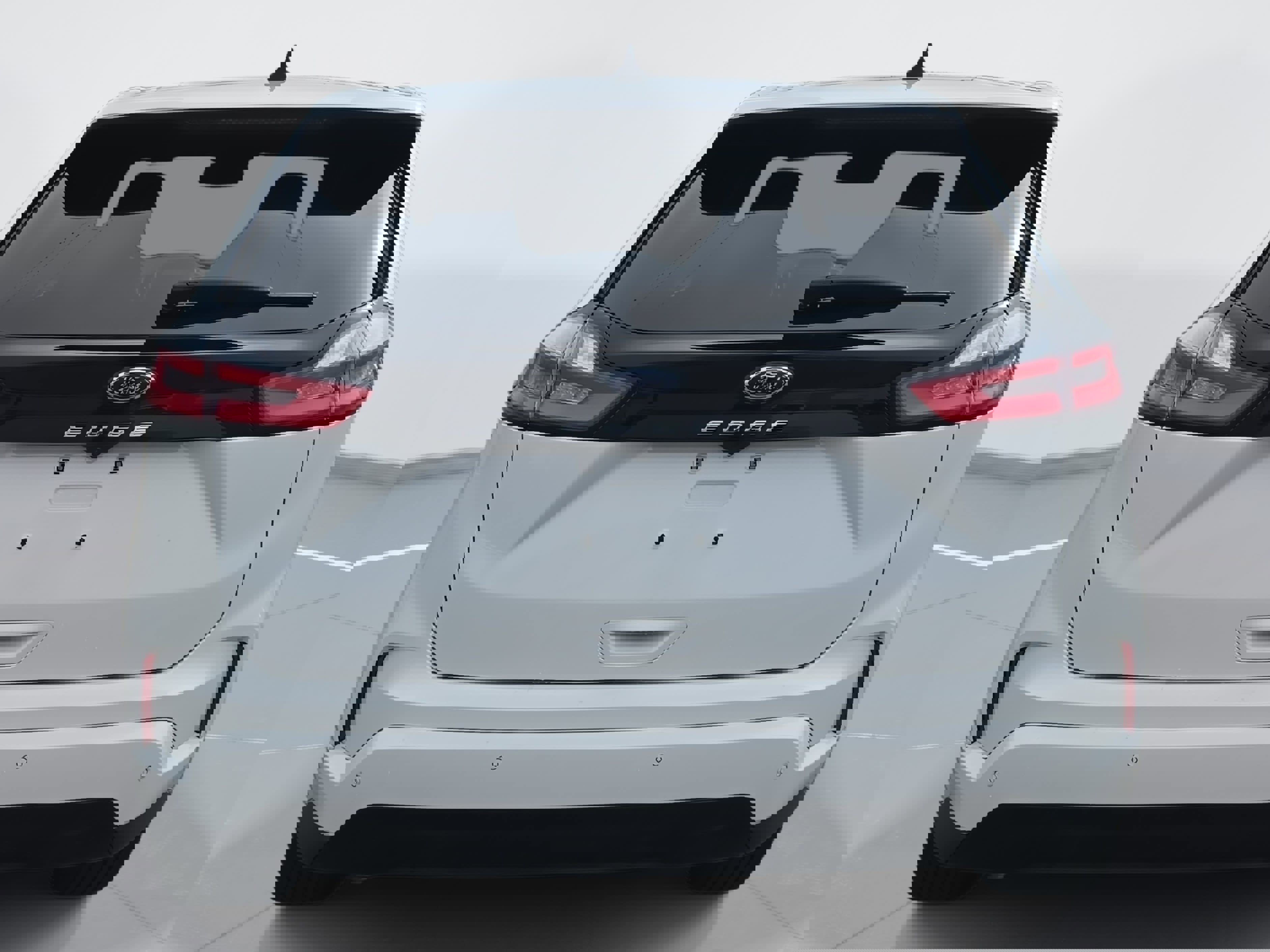 Used 2024 Ford Edge ST-Line image 6