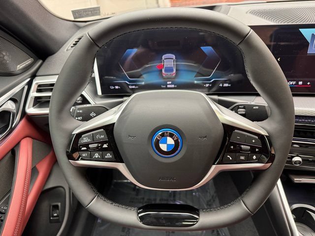 Used 2026 BMW i4 xDrive40i w/ Premium Package AWD/4WD image 13