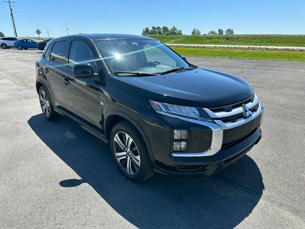 Used 2022 Mitsubishi Outlander Sport ES AWD/4WD image 7