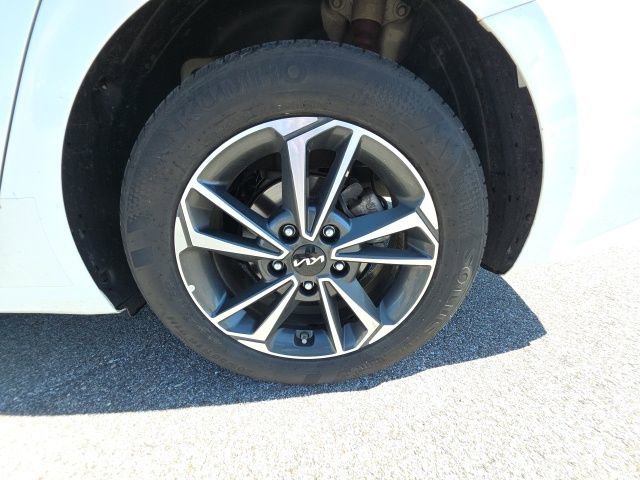 Used 2024 Kia Forte LXS FWD image 28