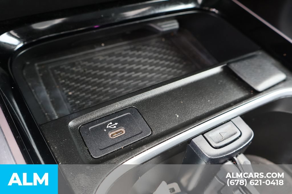 Used 2025 Mercedes-Benz GLA 250 image 34