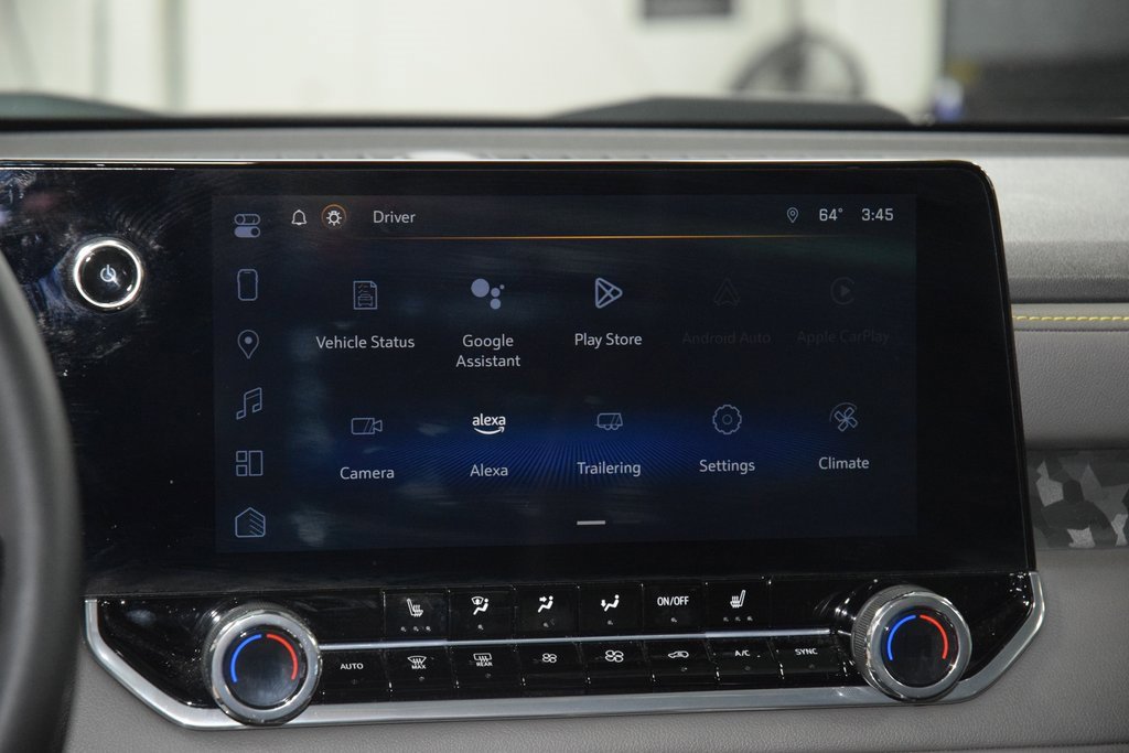 Certified 2024 Chevrolet Colorado ZR2 w/ Technology Package image 33