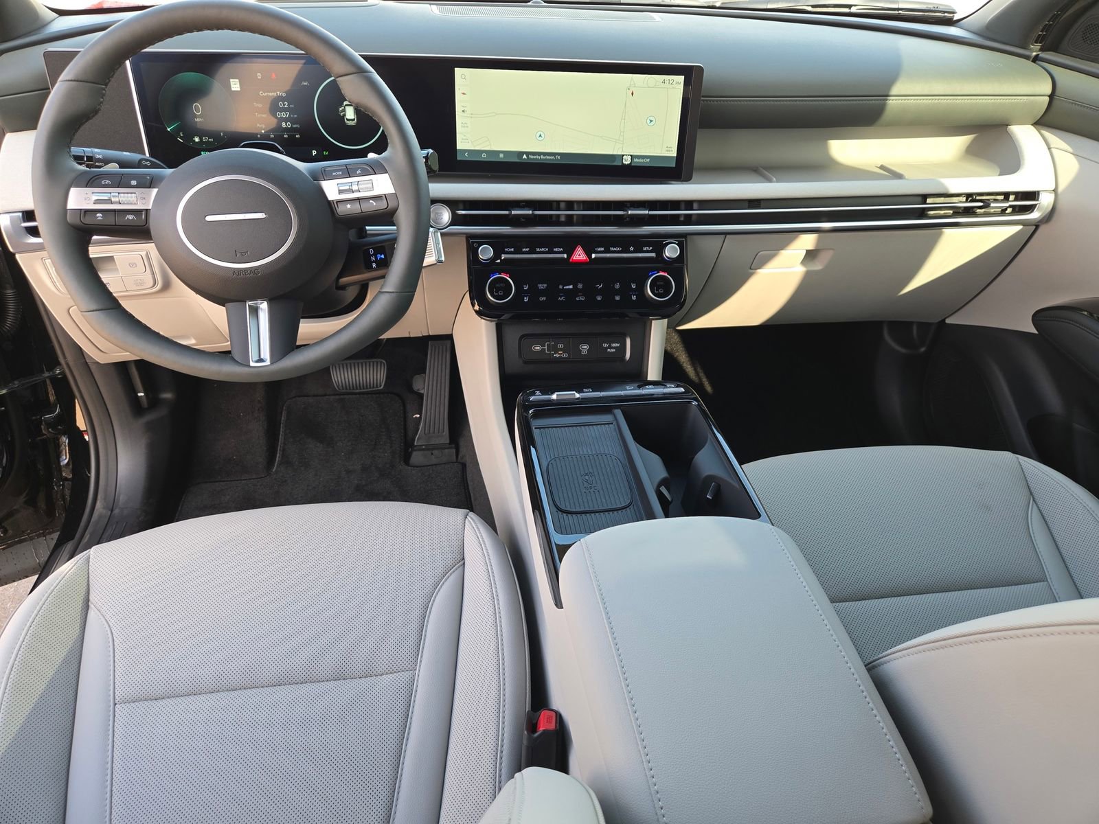 New 2026 Hyundai Tucson Limited image 8