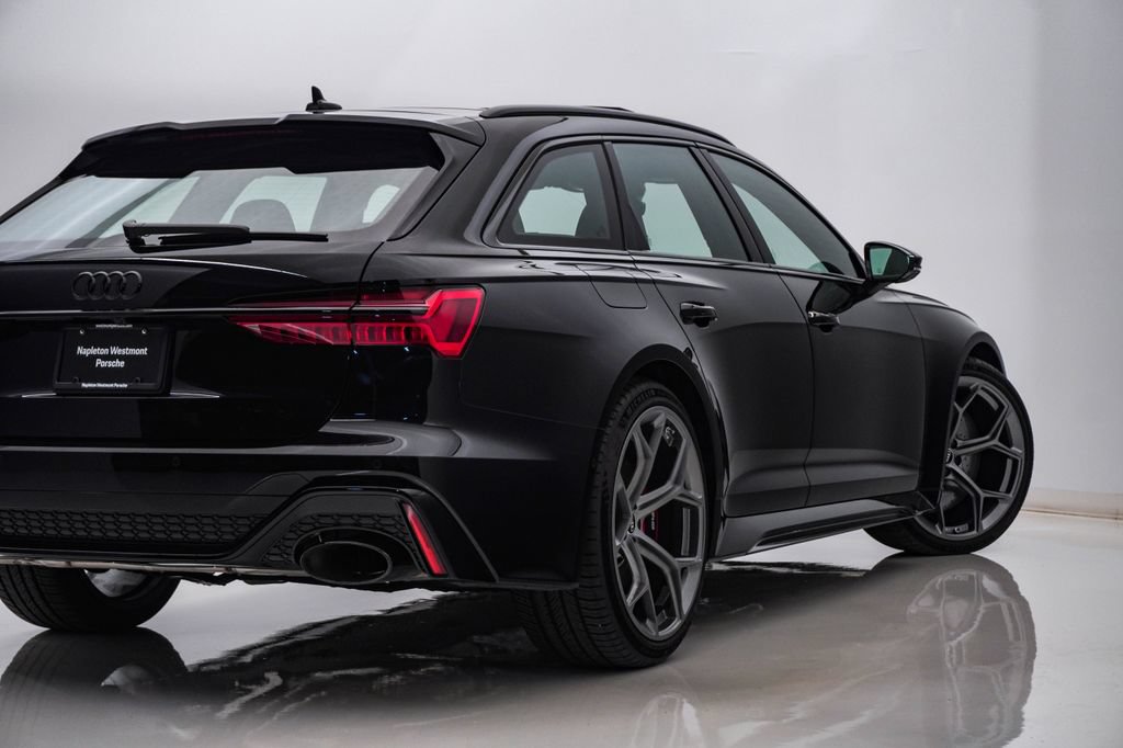 Used 2026 Audi RS 6 performance AWD/4WD image 10