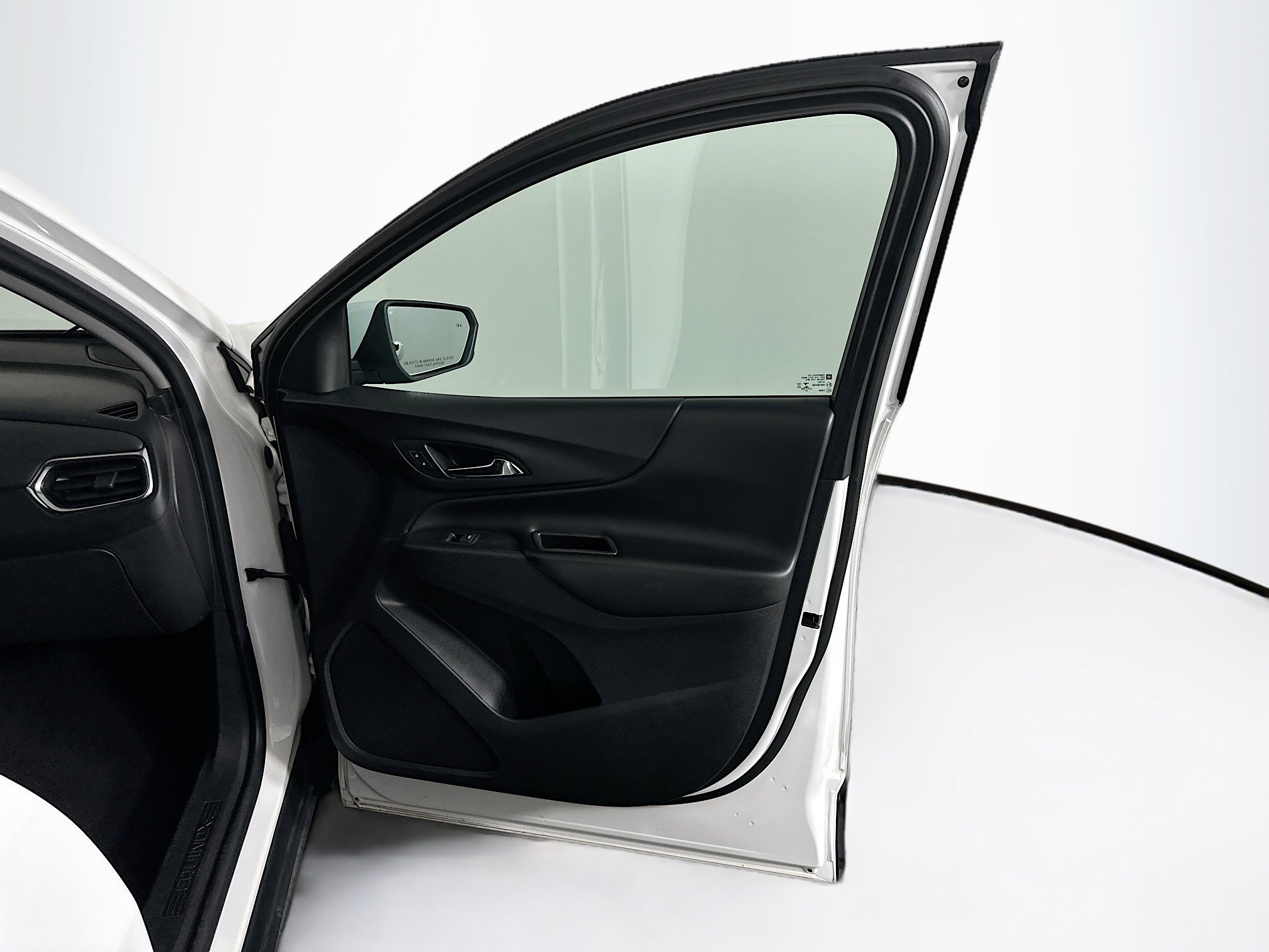 Used 2020 Chevrolet Equinox LT image 31