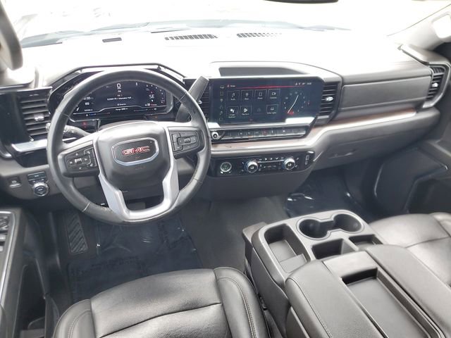 Used 2024 GMC Sierra 1500 SLT AWD/4WD image 13