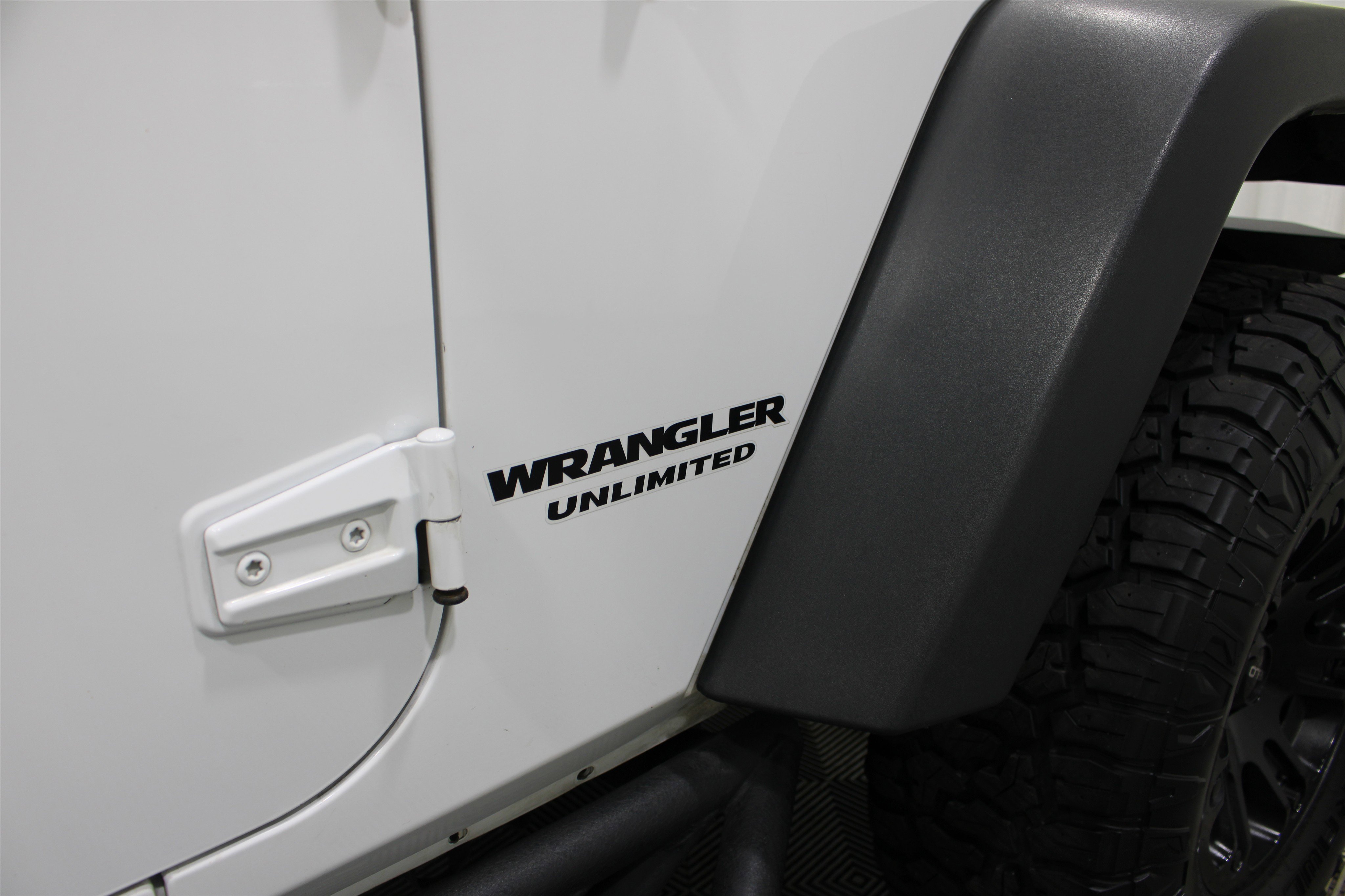 Used 2015 Jeep Wrangler Unlimited Sport w/ Quick Order Package 24S AWD/4WD image 22