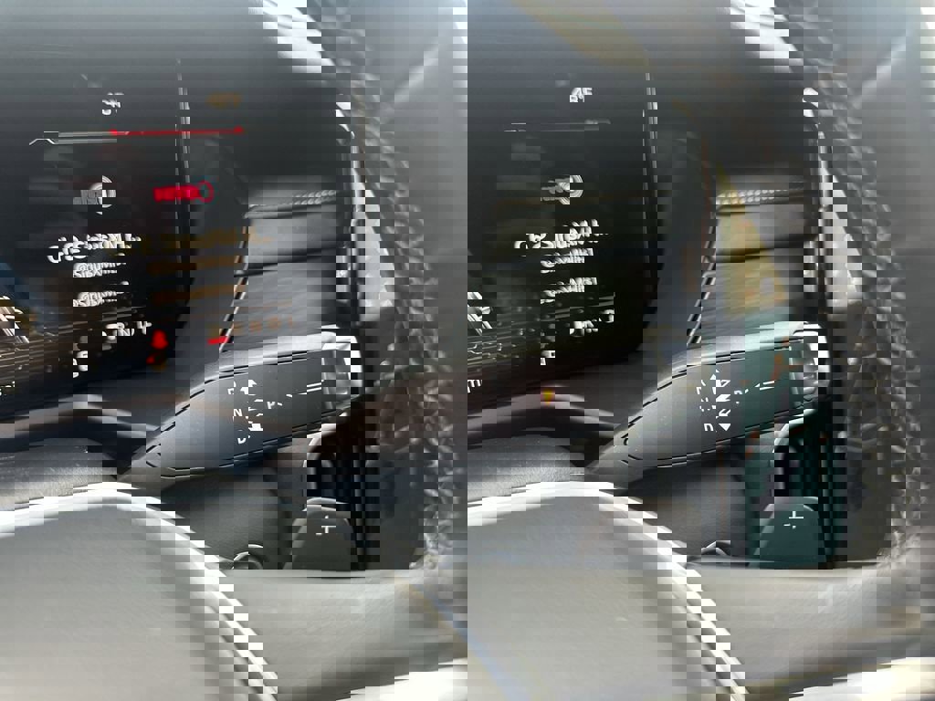 Certified 2025 GMC Acadia Elevation image 16