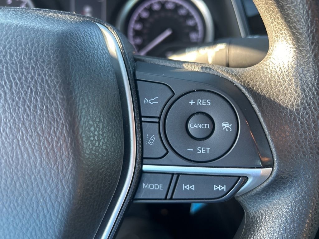 Used 2024 Toyota Camry LE FWD image 39