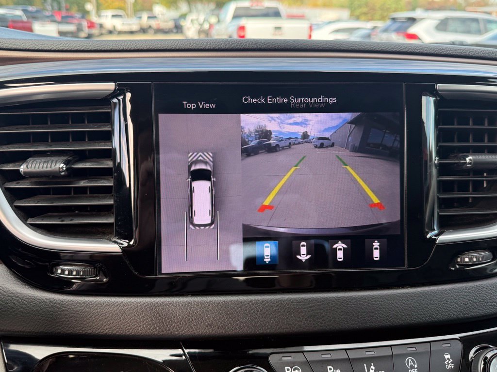 Used 2019 Chrysler Pacifica Touring-L Plus w/ Advanced Safetytec Group FWD image 11