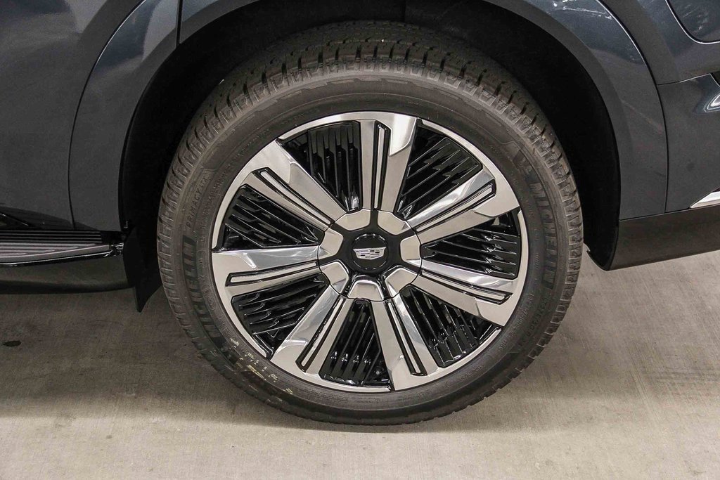 New 2026 Cadillac Escalade IQ Luxury 2 image 8