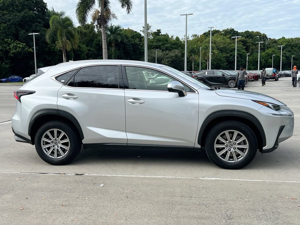 Used 2018 Lexus NX 300 FWD image 8