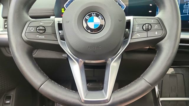Used 2023 BMW X1 xDrive28i w/ Premium Package AWD/4WD image 39