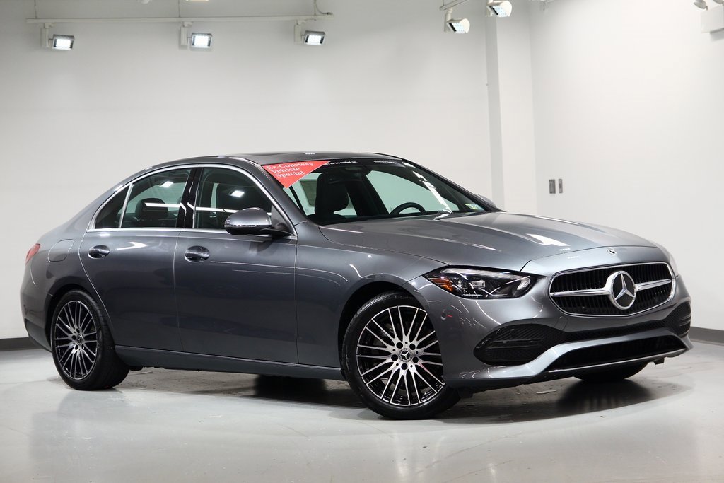 Used 2025 Mercedes-Benz C 300 4MATIC Sedan image 2