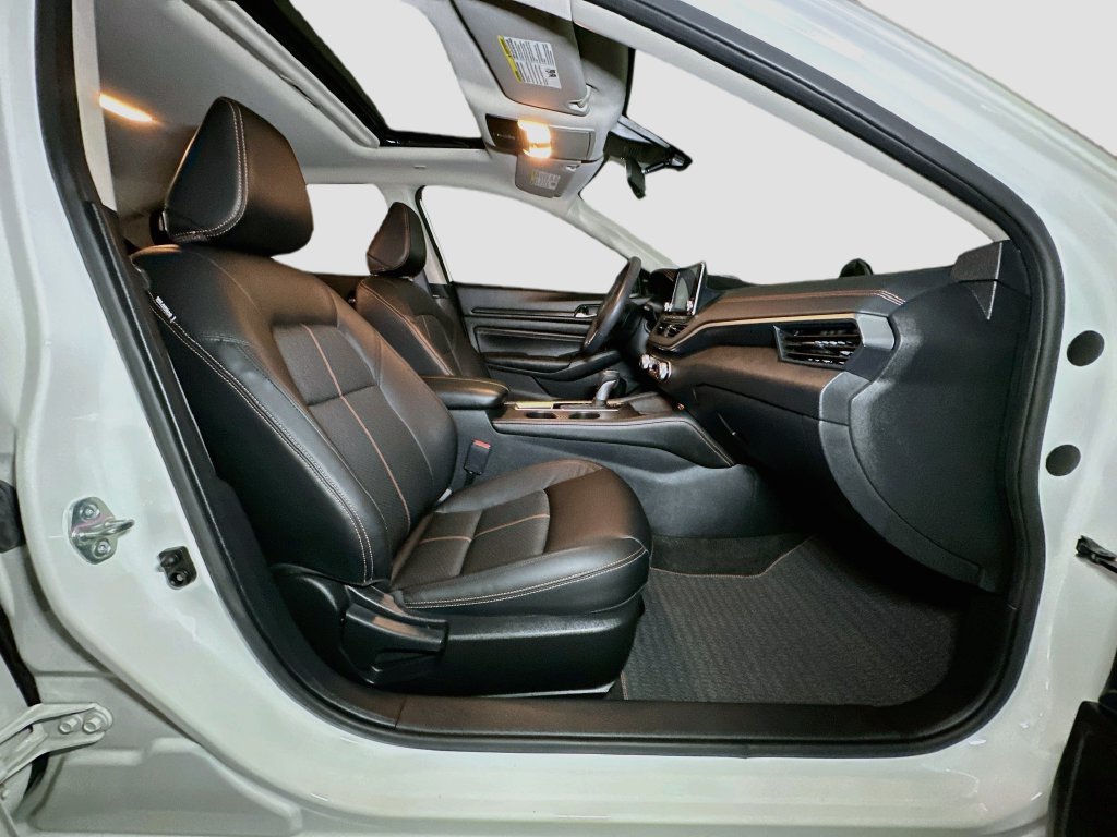 Used 2022 Nissan Altima 2.0 SR FWD image 39