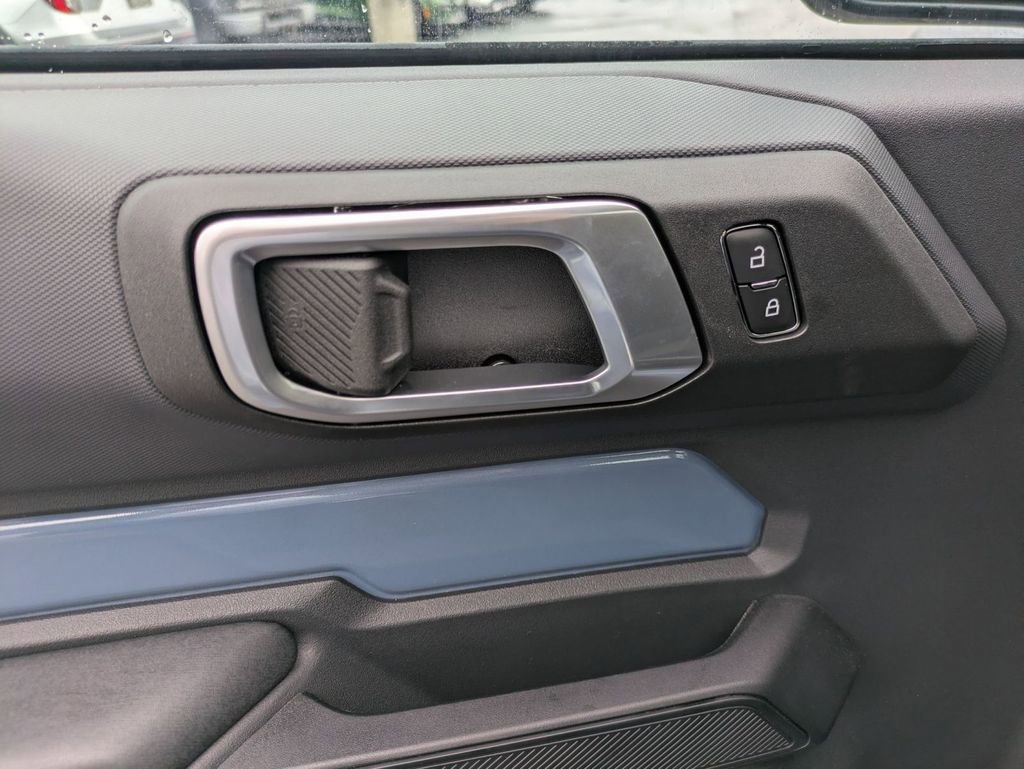 New 2025 Ford Bronco 2-Door image 22