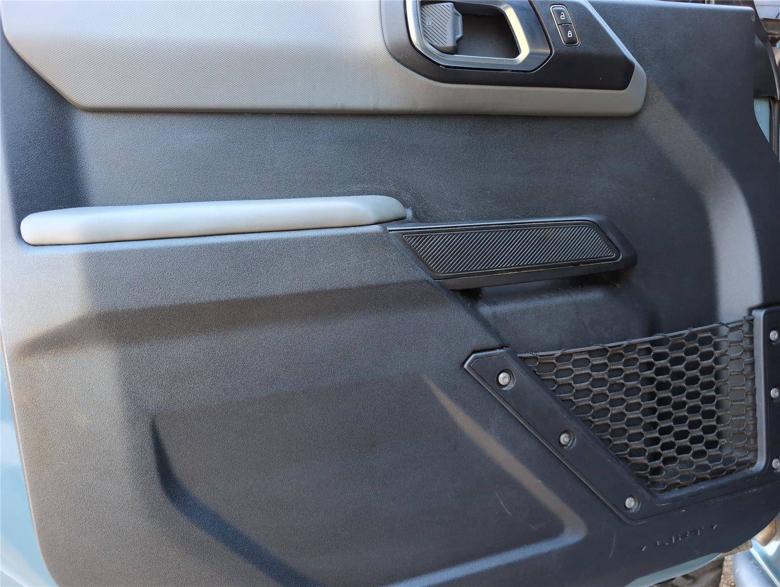 Used 2022 Ford Bronco Big Bend image 11