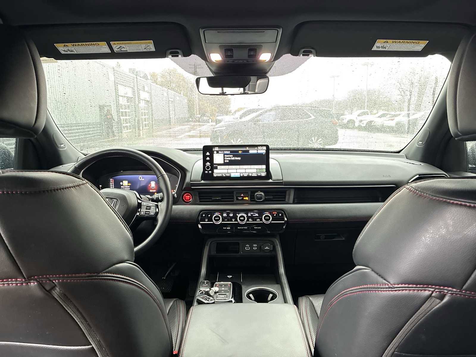 Used 2025 Honda Pilot Black Edition image 21