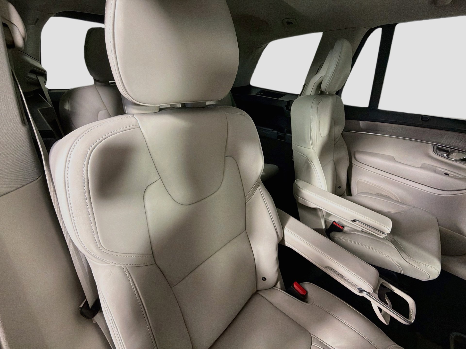 New 2027 Volvo XC90 T8 Ultra AWD/4WD image 29