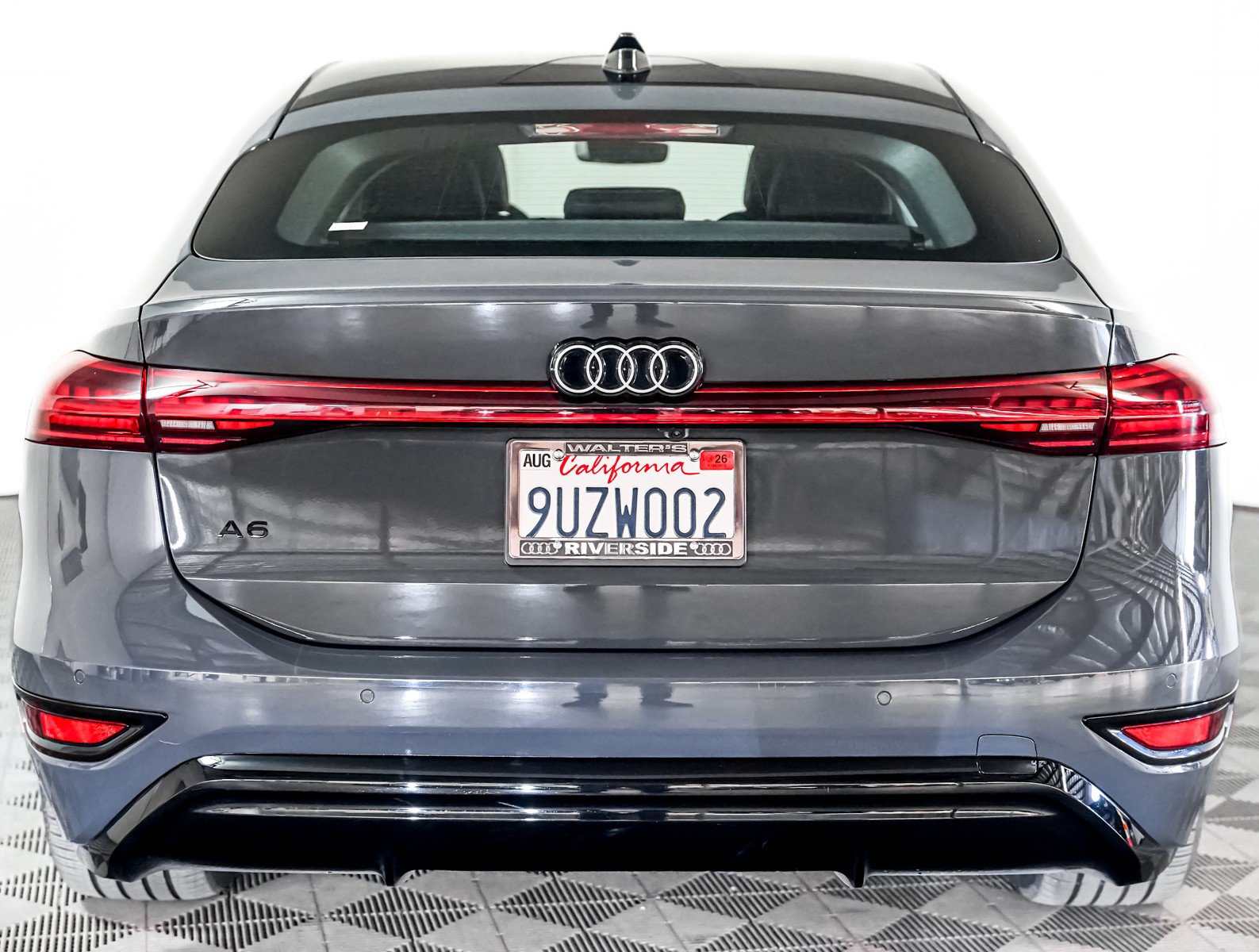 Certified 2025 Audi A6 e-tron Premium Plus w/ Premium Plus image 10