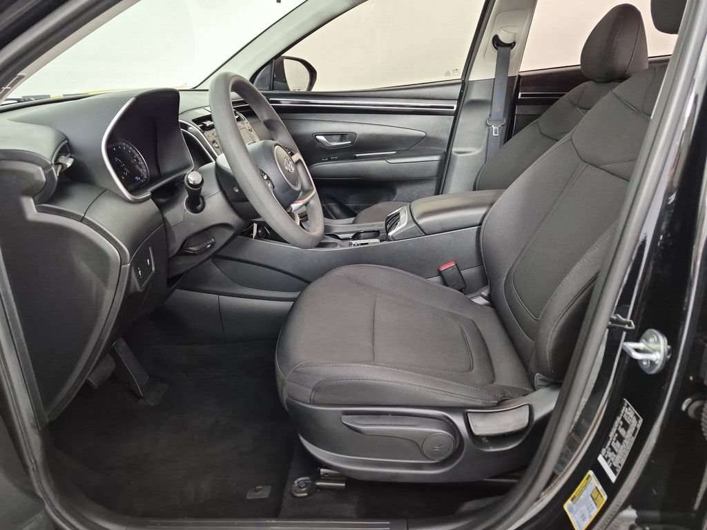 Used 2024 Hyundai Tucson SE FWD image 16