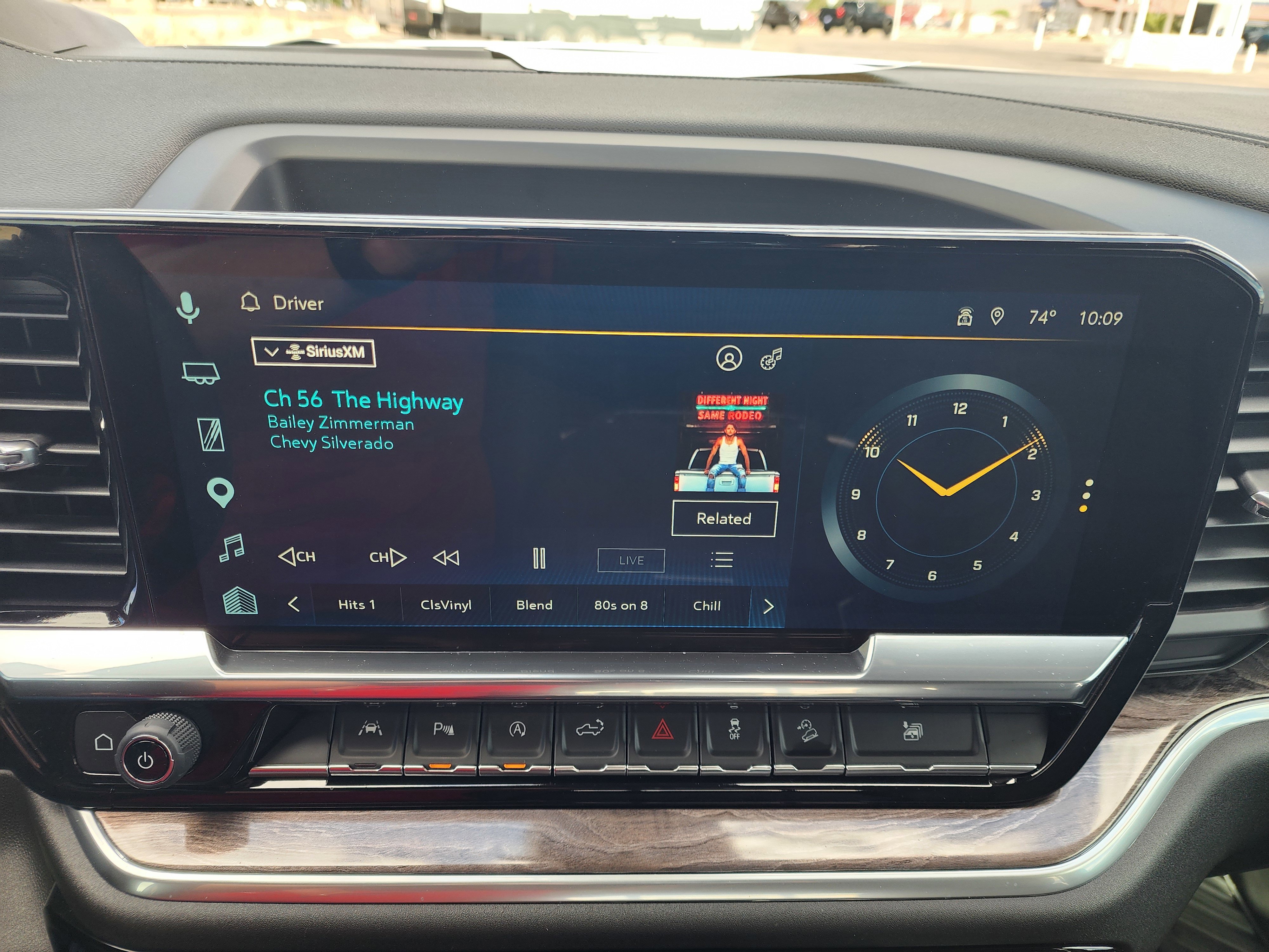 Used 2026 Chevrolet Silverado 1500 LTZ w/ LTZ Premium Package image 25