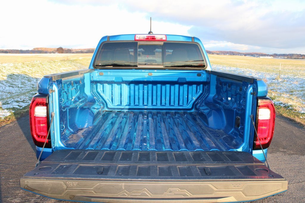 Used 2023 GMC Canyon AT4 image 38