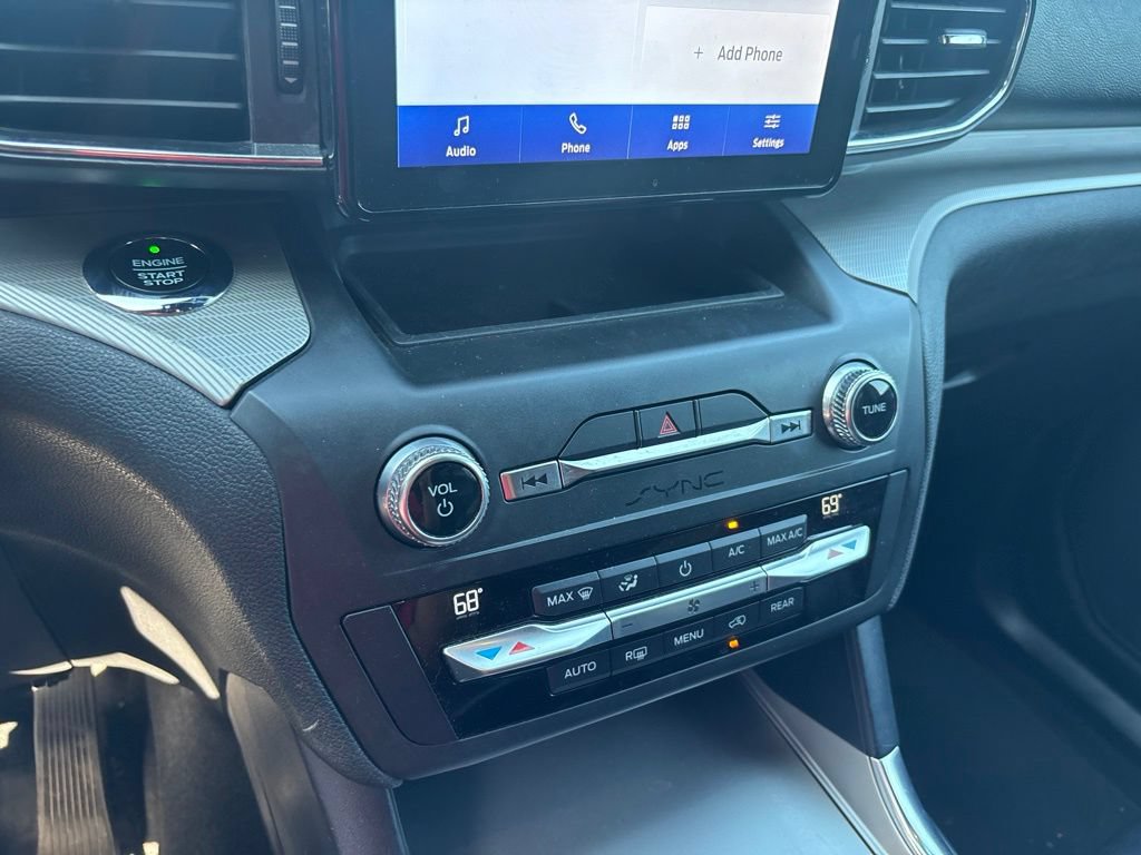 Used 2020 Ford Explorer XLT w/ Equipment Group 202A RWD image 25