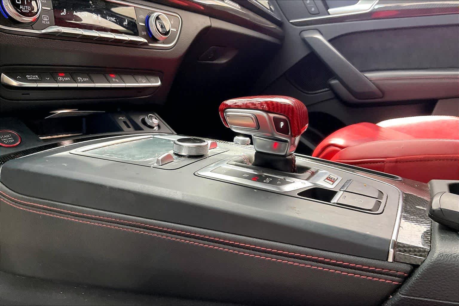 Used 2019 Audi SQ5 Premium Plus AWD/4WD image 16