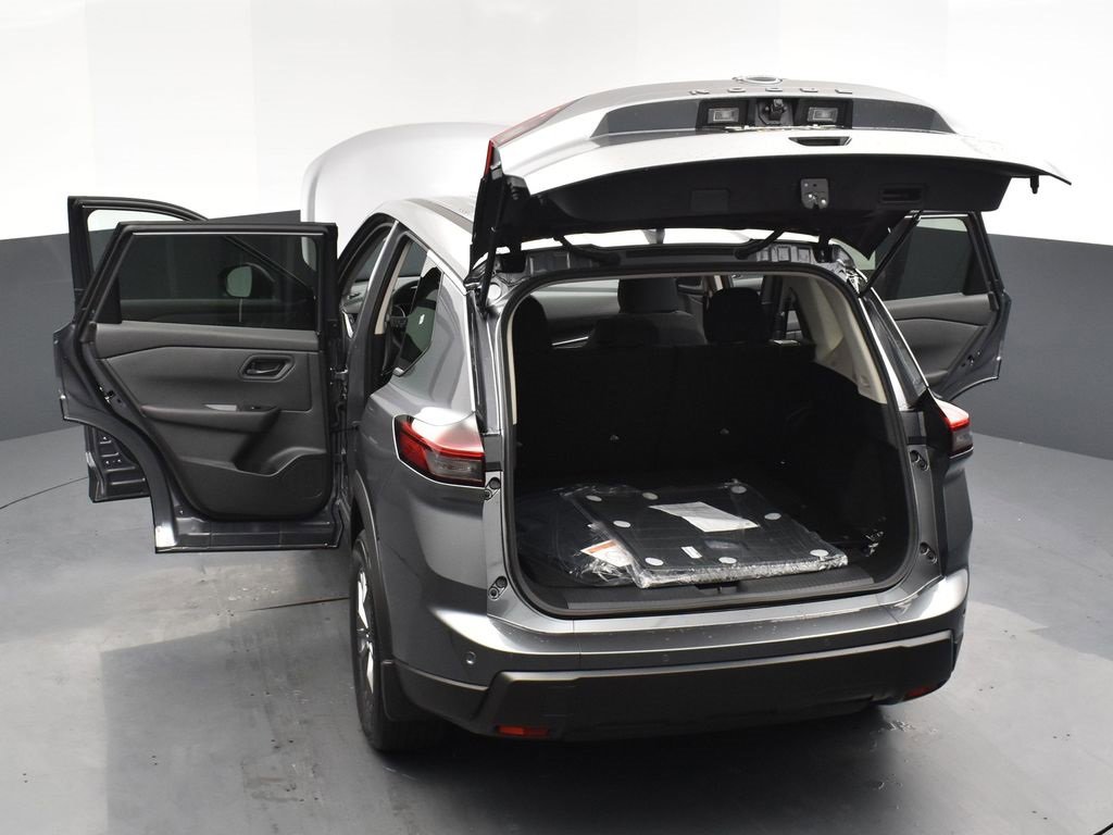 New 2026 Nissan Rogue S image 29