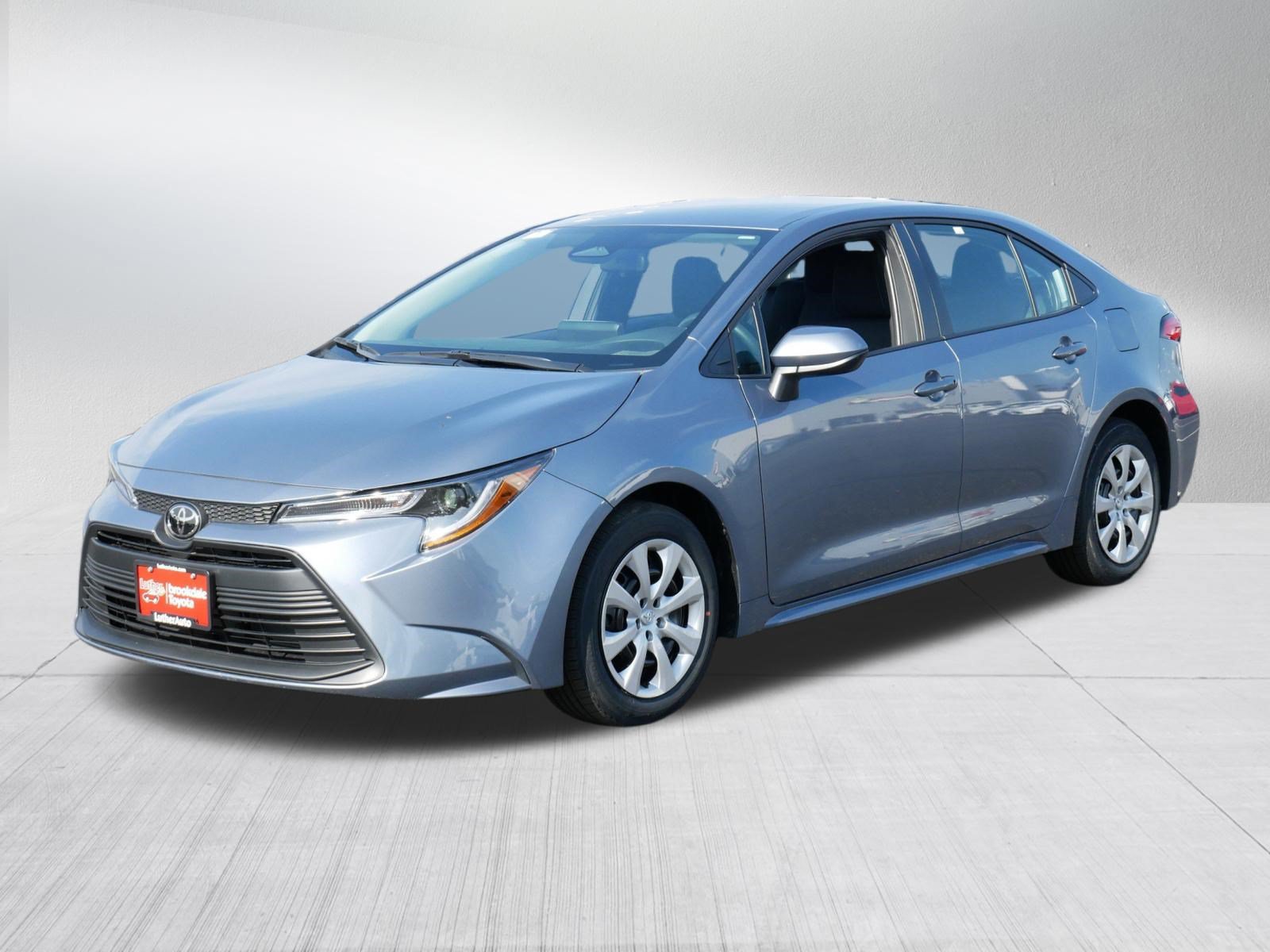 Certified 2026 Toyota Corolla LE FWD image 3