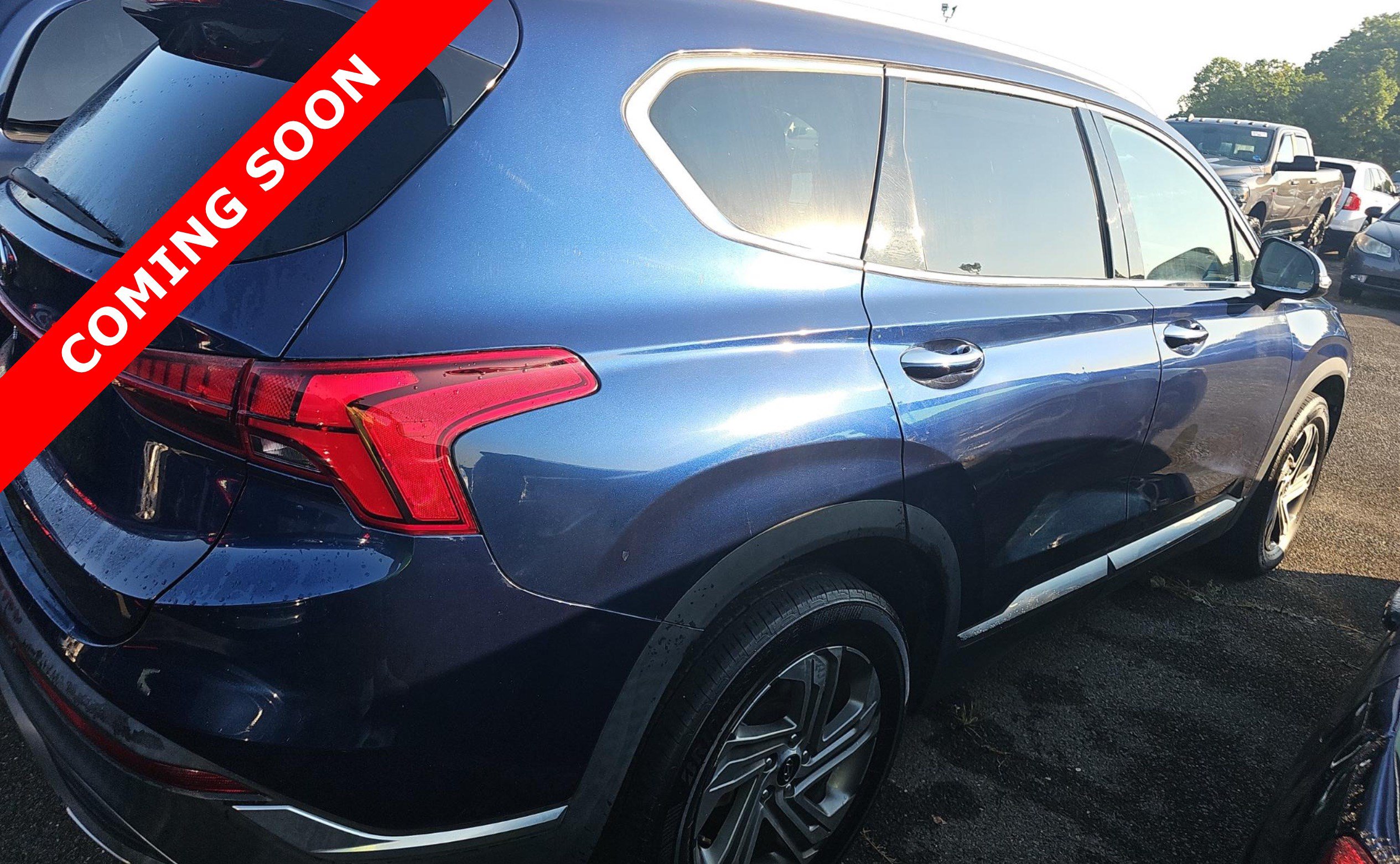 Used 2021 Hyundai Santa Fe SEL w/ Convenience Package FWD image 3