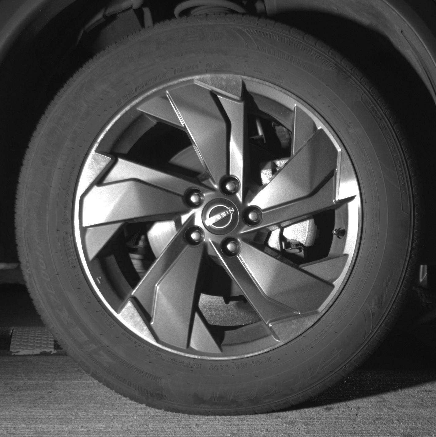 Used 2025 Nissan Rogue SV image 13