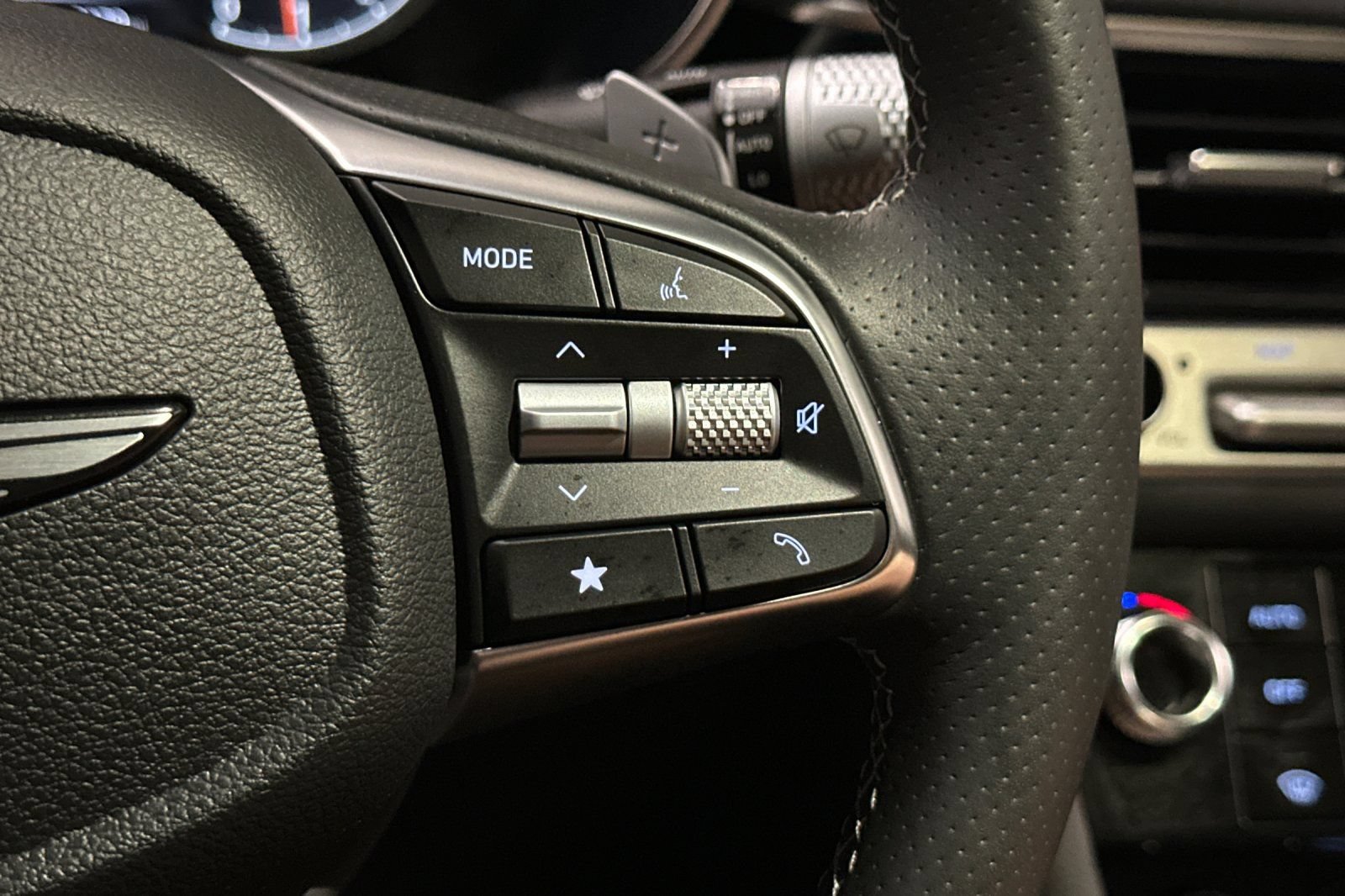 Used 2026 Genesis G70 2.5T Prestige AWD/4WD image 31