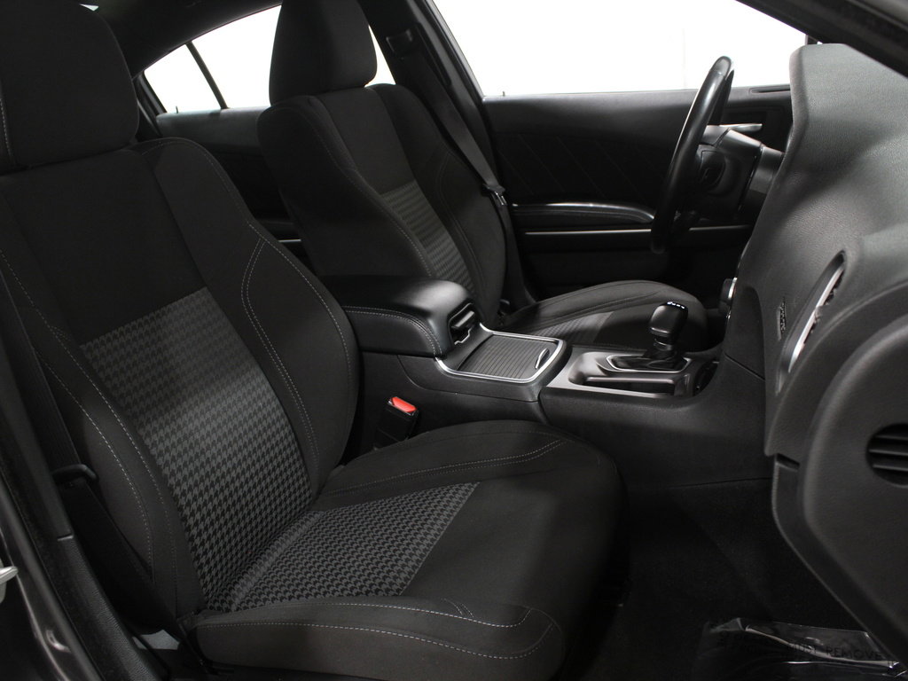 Used 2023 Dodge Charger SXT image 16