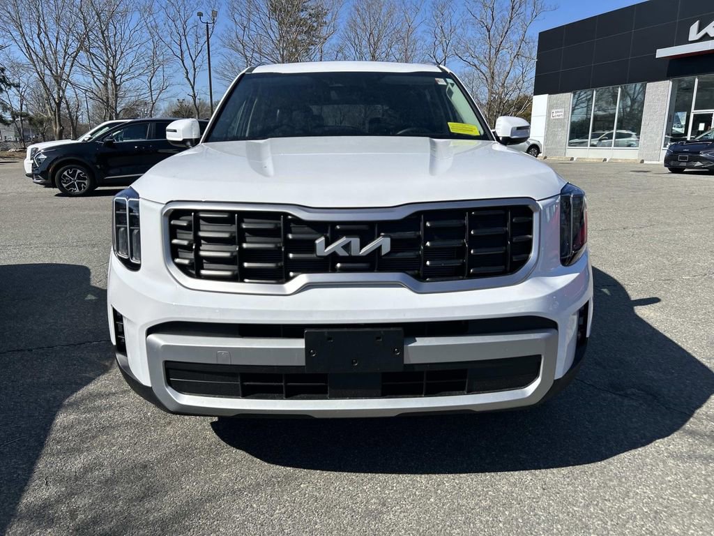 Certified 2025 Kia Telluride S image 8