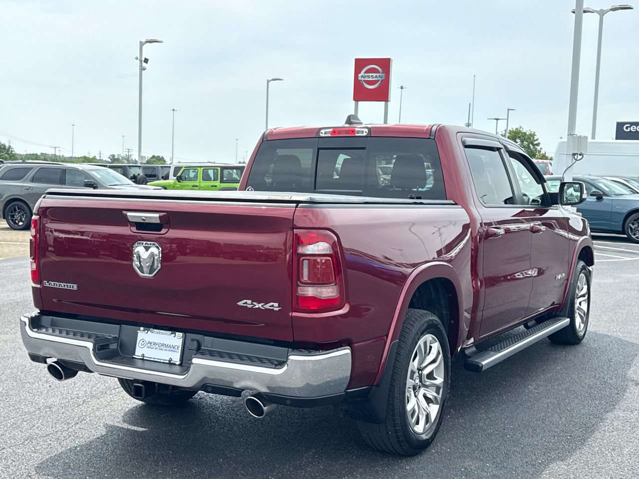 Used 2022 RAM 1500 Laramie AWD/4WD image 3