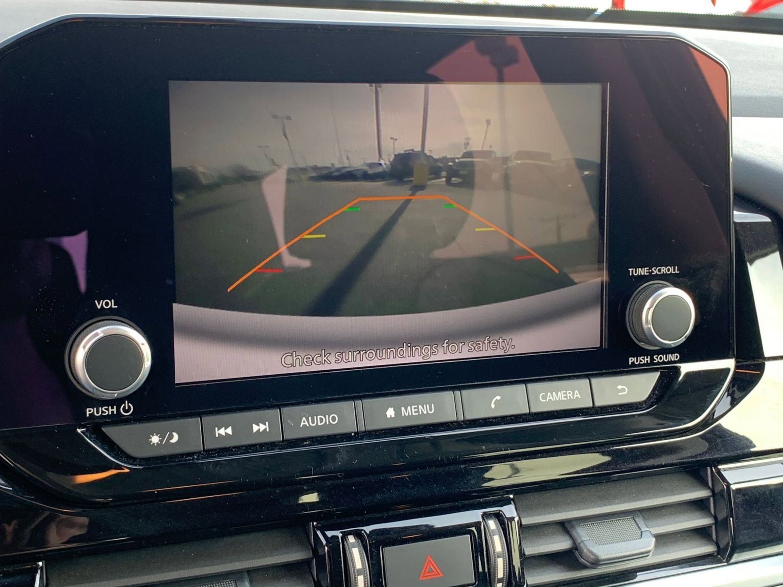 Used 2025 Nissan Pathfinder SV image 25