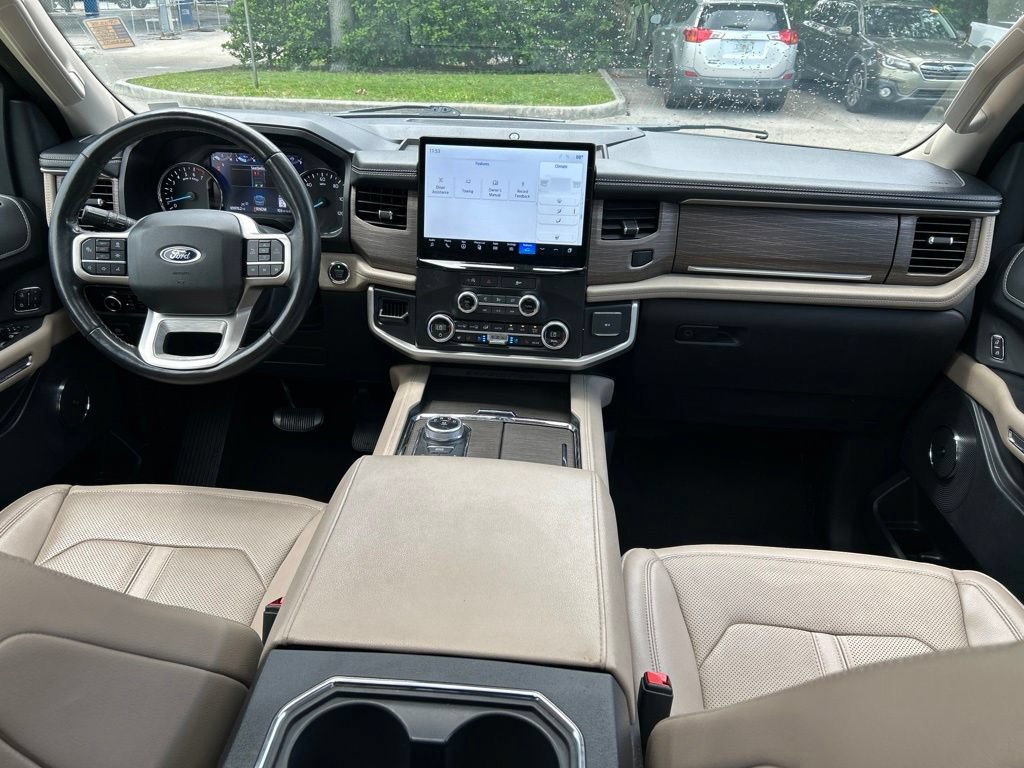 Used 2024 Ford Expedition Limited RWD image 10