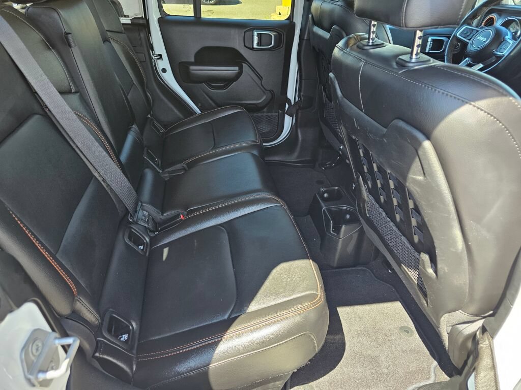 Used 2021 Jeep Gladiator Mojave AWD/4WD image 14