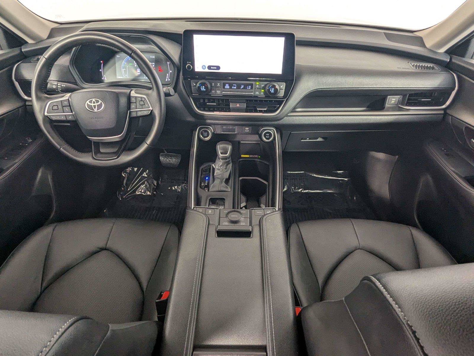 Certified 2026 Toyota Grand Highlander AWD image 39