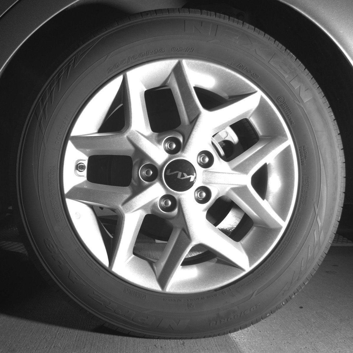 Used 2025 Kia Soul LX w/ LX Technology Package image 14